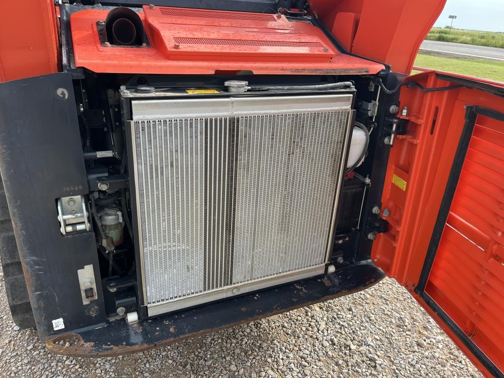 Image for Kubota SVL75-2