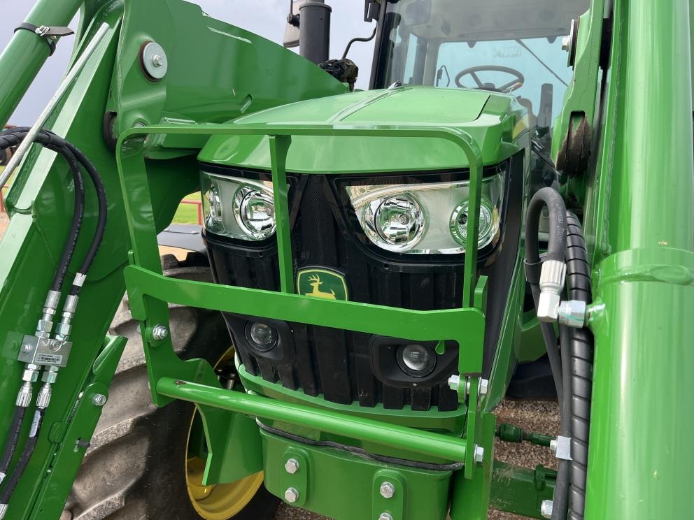 Image for 2023 John Deere 6145m