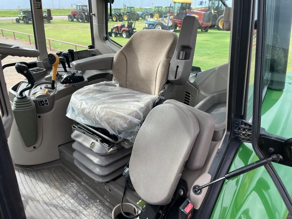 Image for 2023 John Deere 6145m