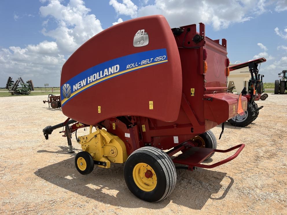 Image for 2015 New Holland ROLL-BELT 450