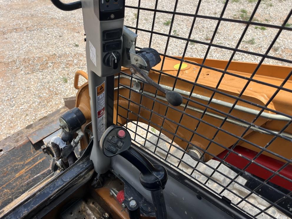 Image for 2019 Case TR310