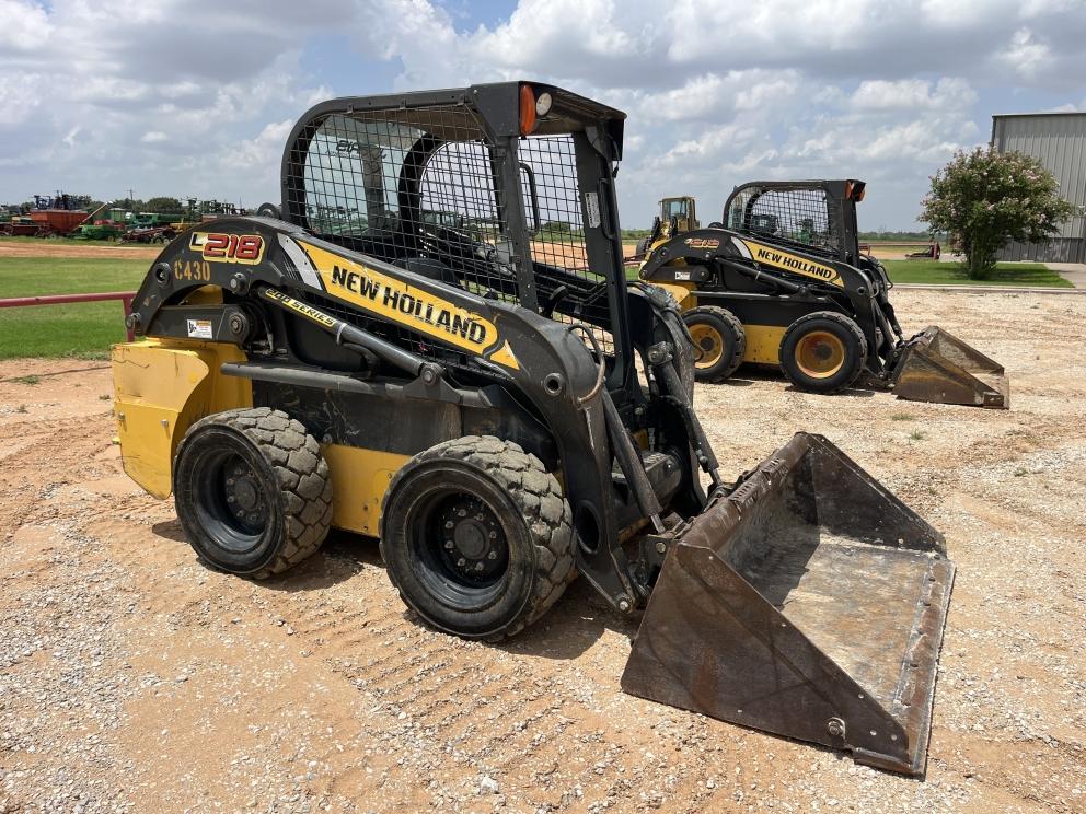 Image for 2016 New Holland L218