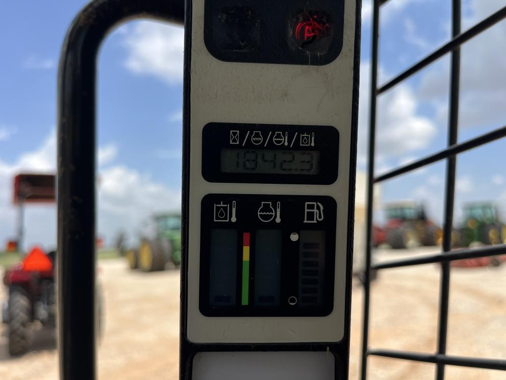 Image for 2016 New Holland L218