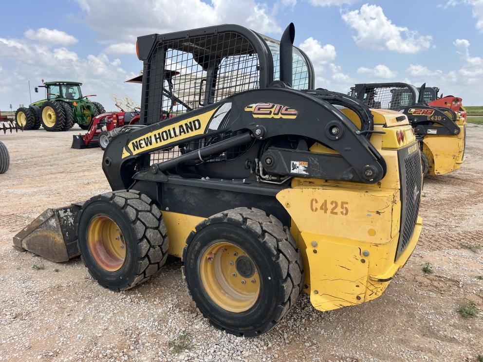 Image for 2015 New Holland L218