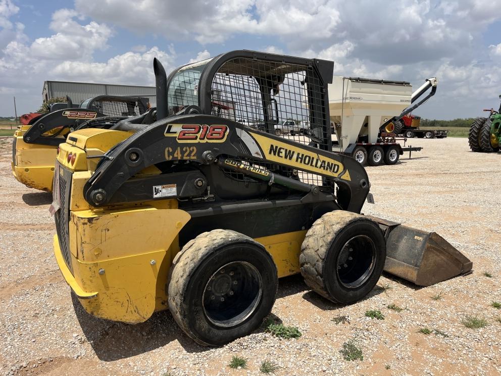 Image for 2015 New Holland L218
