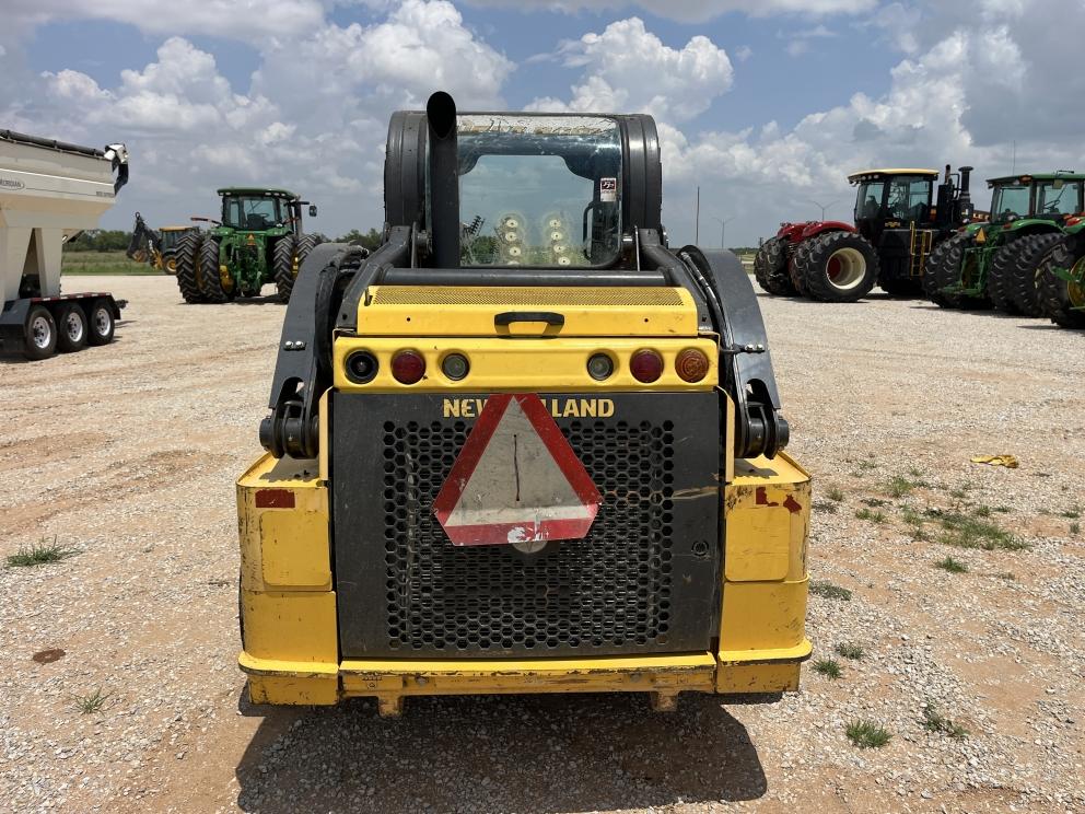 Image for 2015 New Holland L218