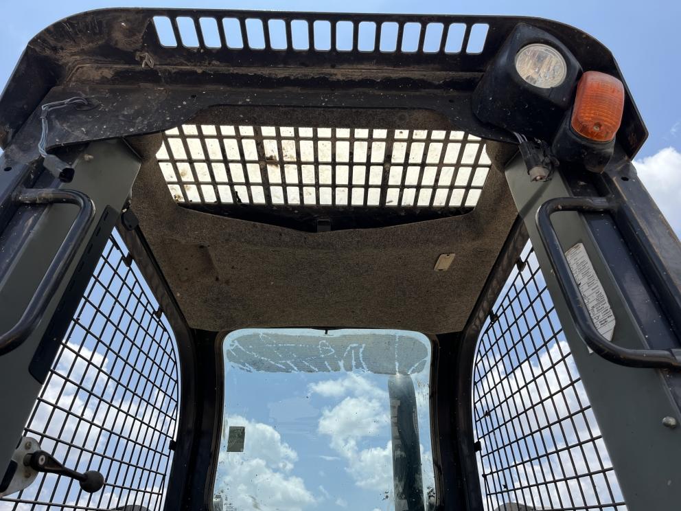 Image for 2015 New Holland L218