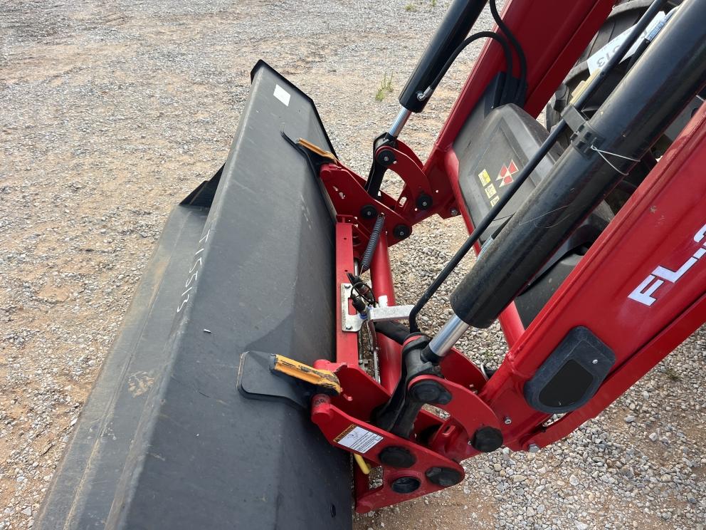 Image for 2019 Massey Ferguson 6713
