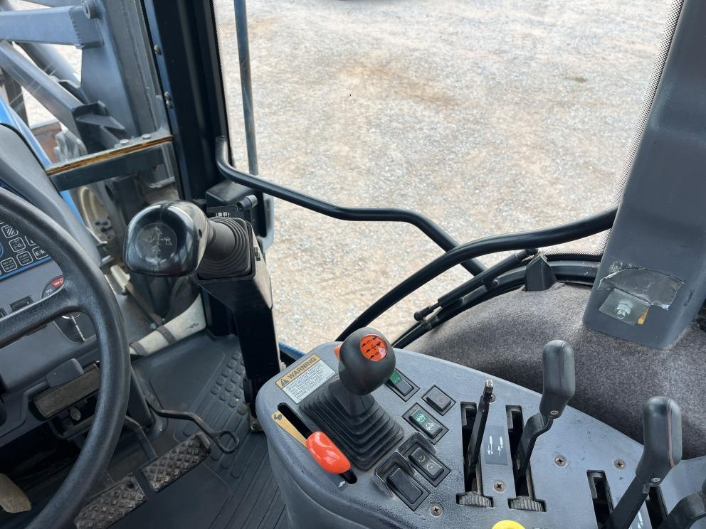 Image for New Holland 8670