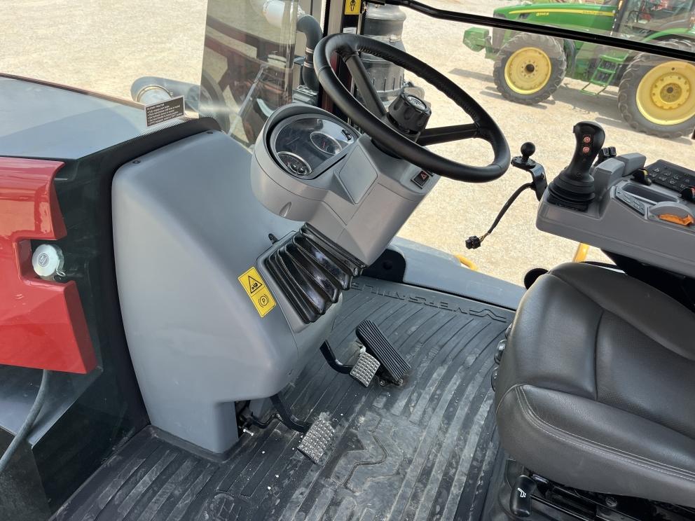 Image for 2023 Versatile 430