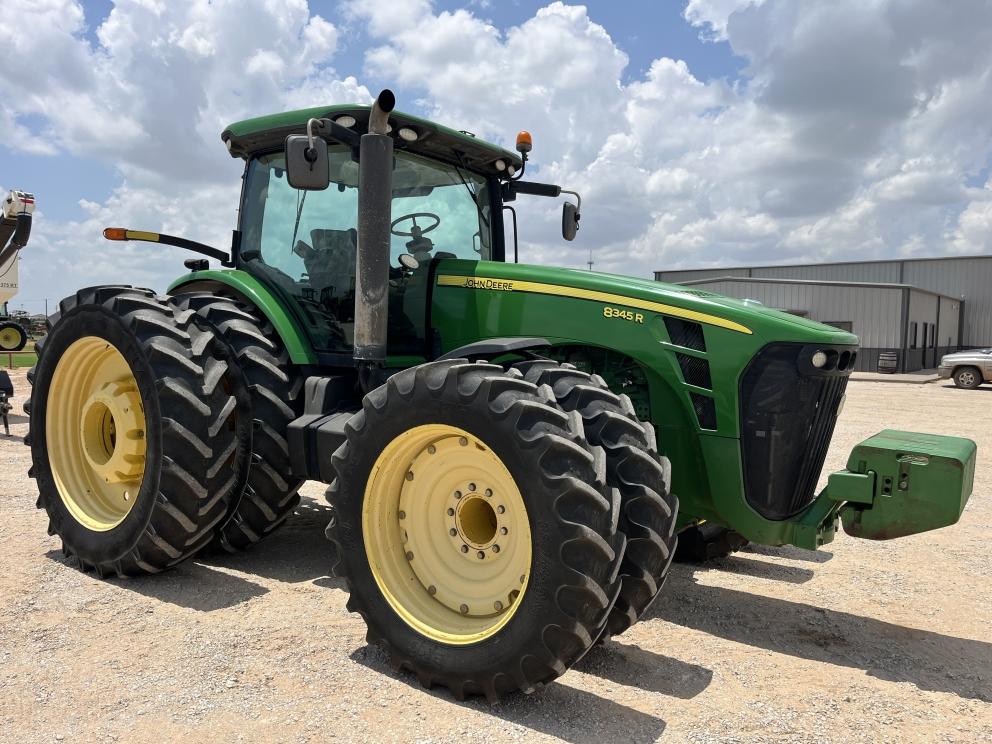 Image for 2010 John Deere 8345R