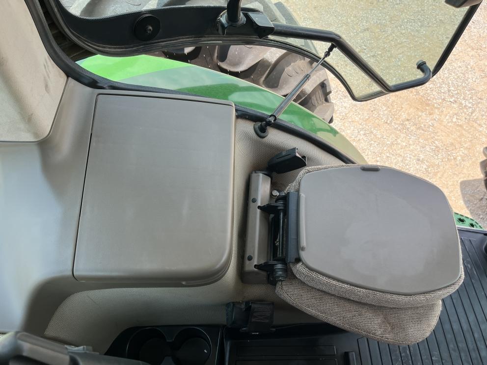 Image for 2010 John Deere 8345R