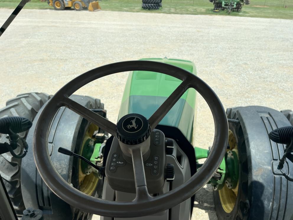 Image for 2010 John Deere 8345R