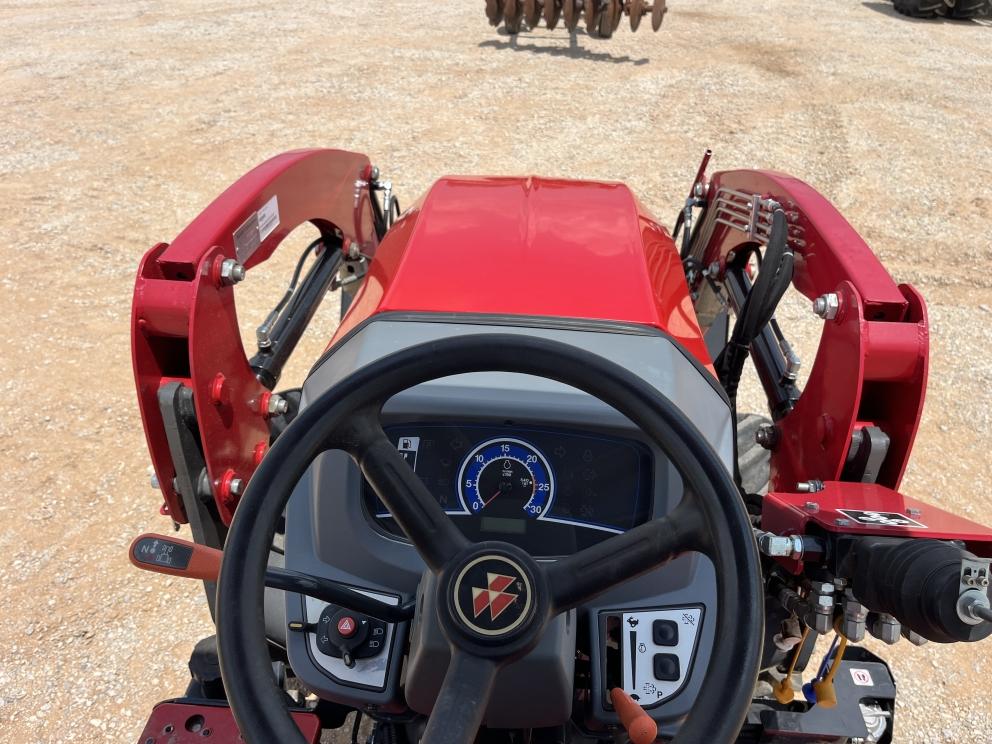 Image for 2021 Massey Ferguson 1840E