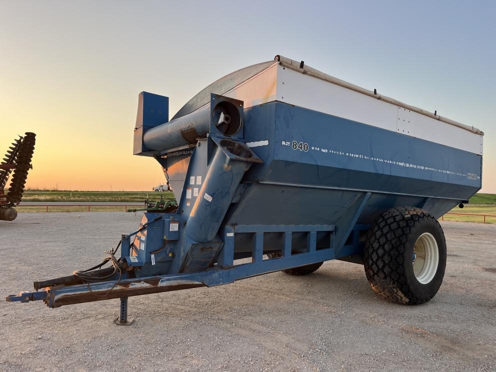 Image for 1997 Kinze 840