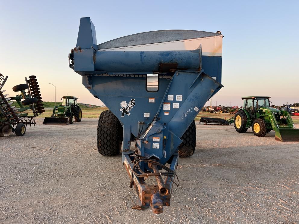 Image for 1997 Kinze 840