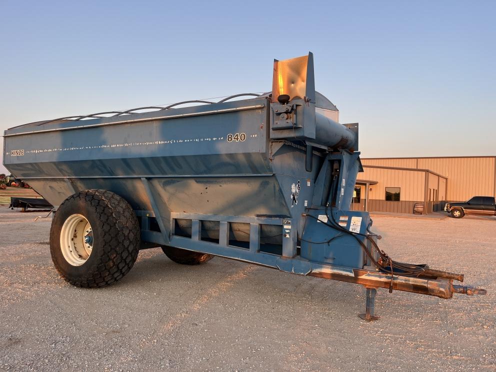 Image for 1997 Kinze 840