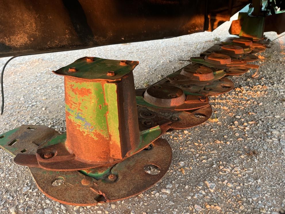 Image for 2002 John Deere 275