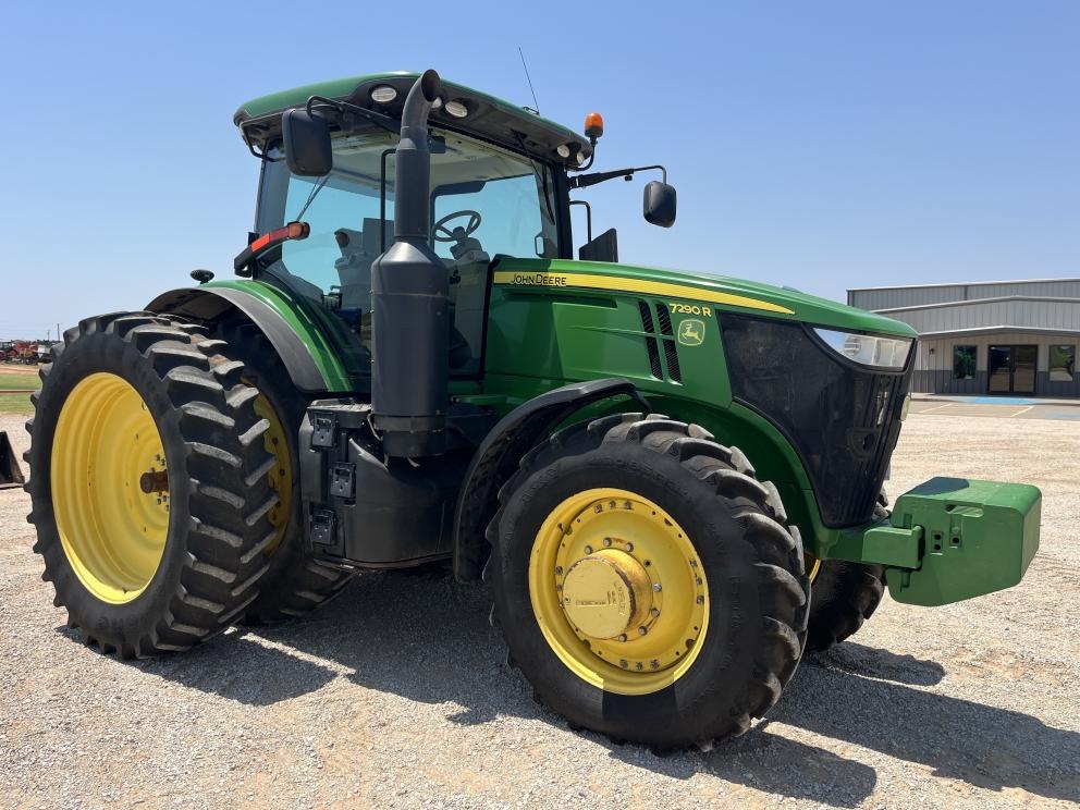 Image for 2014 John Deere 7290R