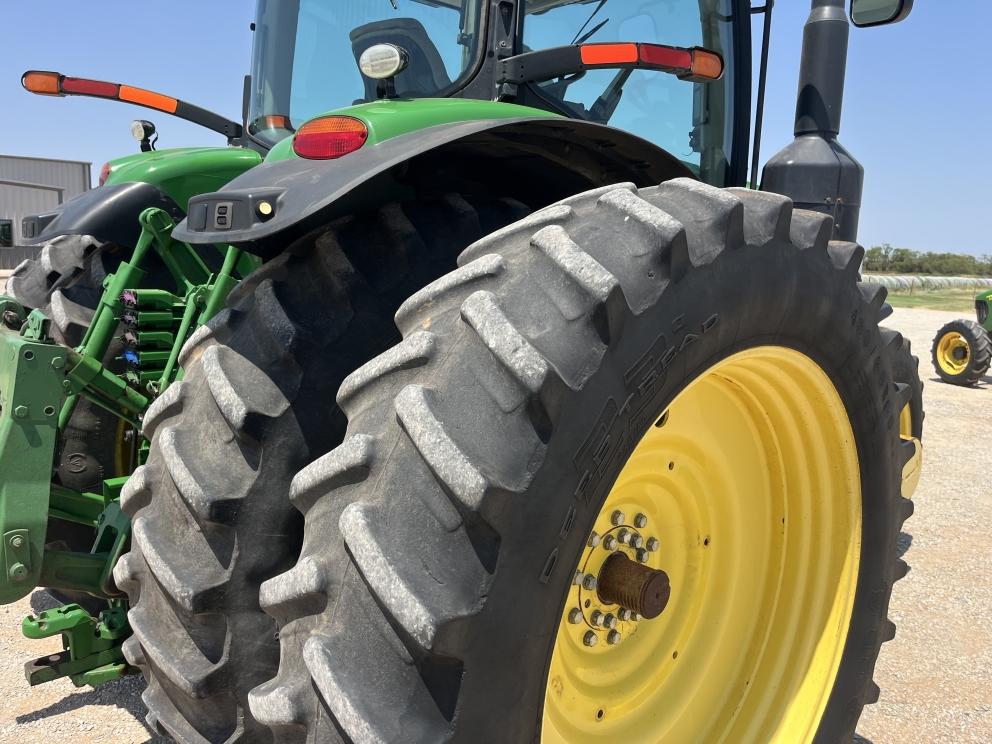Image for 2014 John Deere 7290R