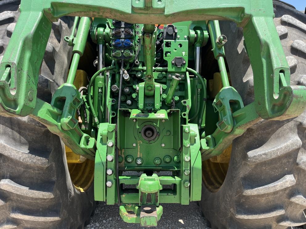 Image for 2014 John Deere 7290R