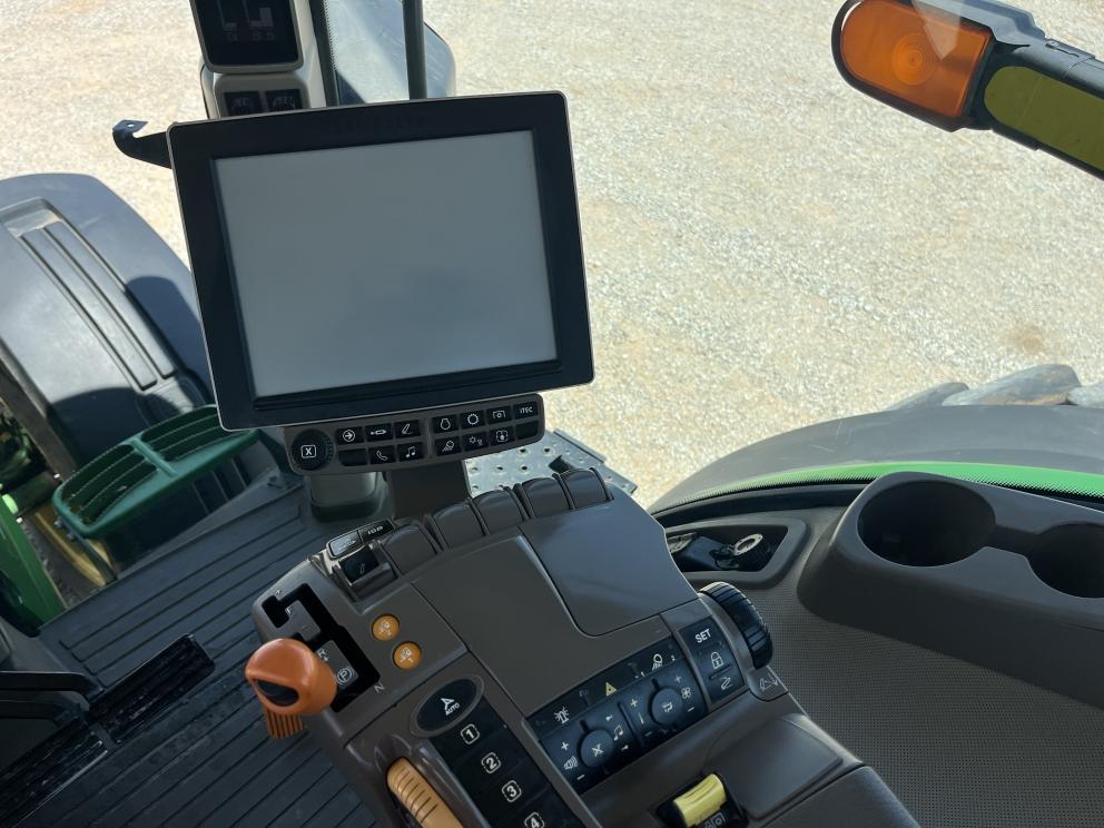 Image for 2014 John Deere 7290R