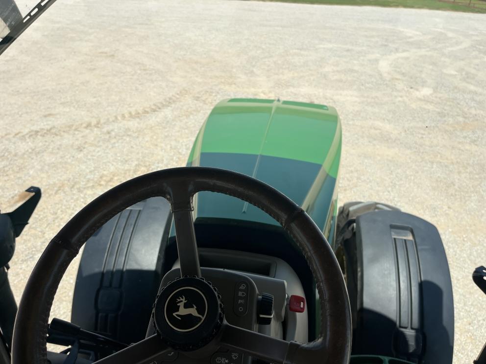 Image for 2014 John Deere 7290R
