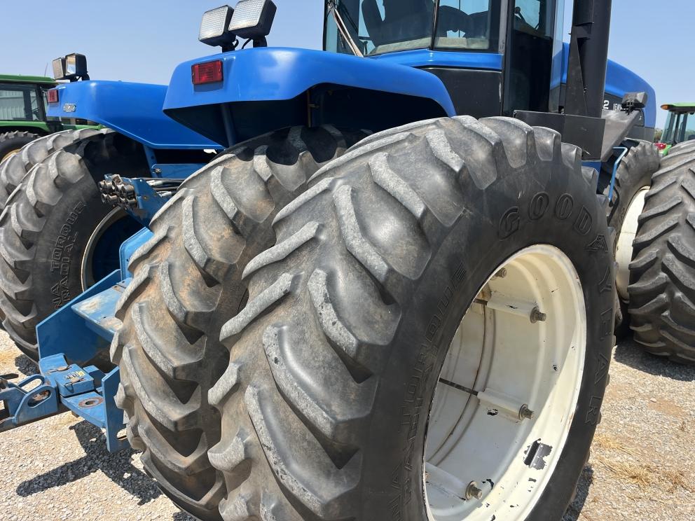 Image for 1996 New Holland 9482