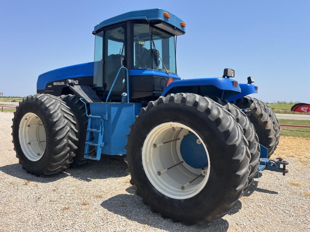 Image for 1996 New Holland 9482