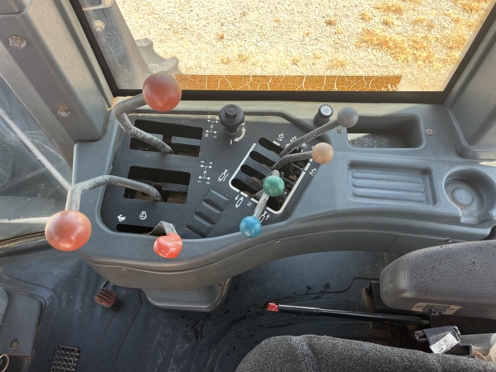 Image for 1996 New Holland 9482