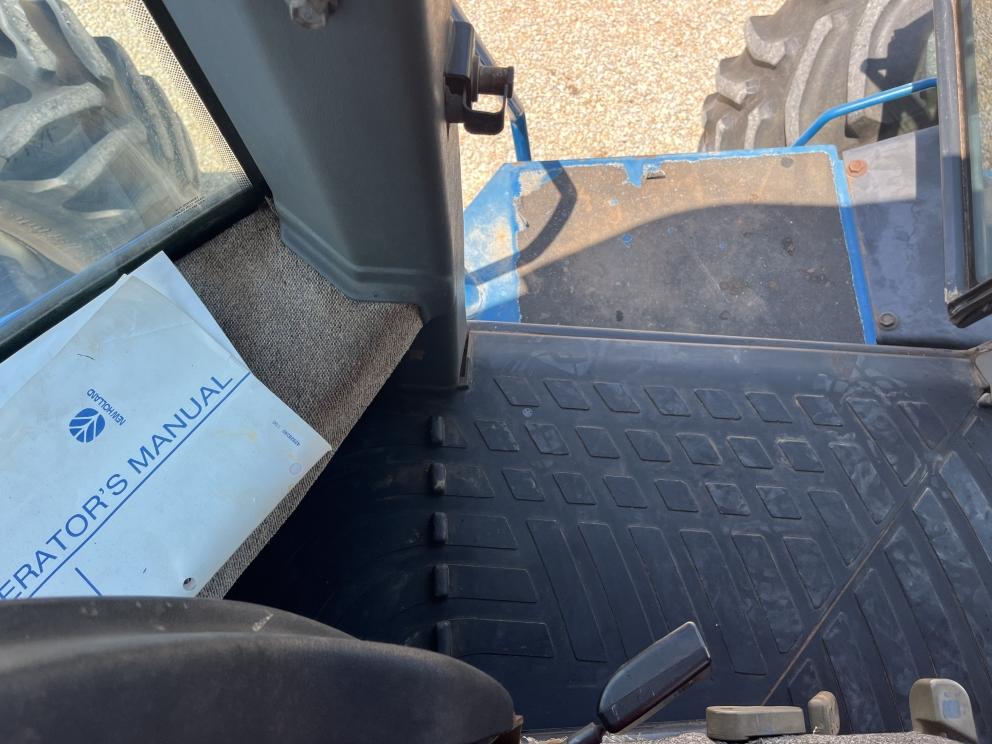 Image for 1996 New Holland 9482