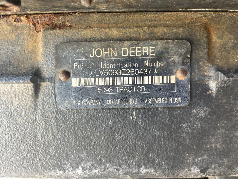 Image for 2010 John Deere 5093E