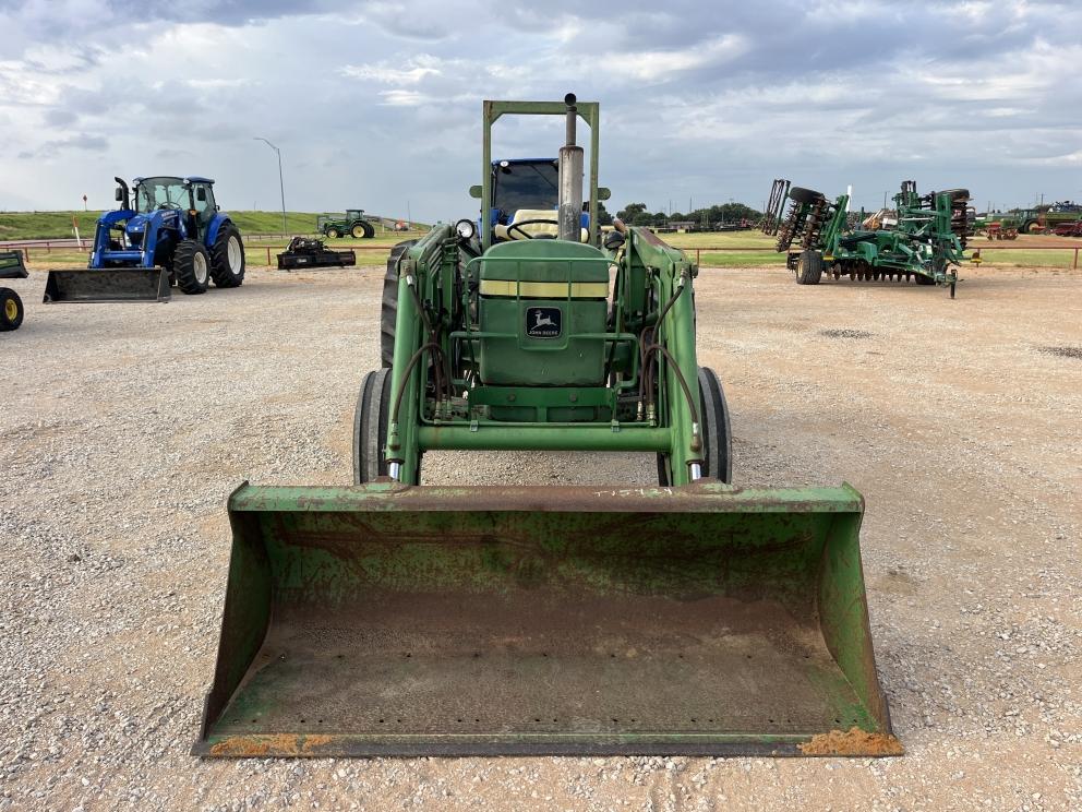 Image for 1976 John Deere 2240