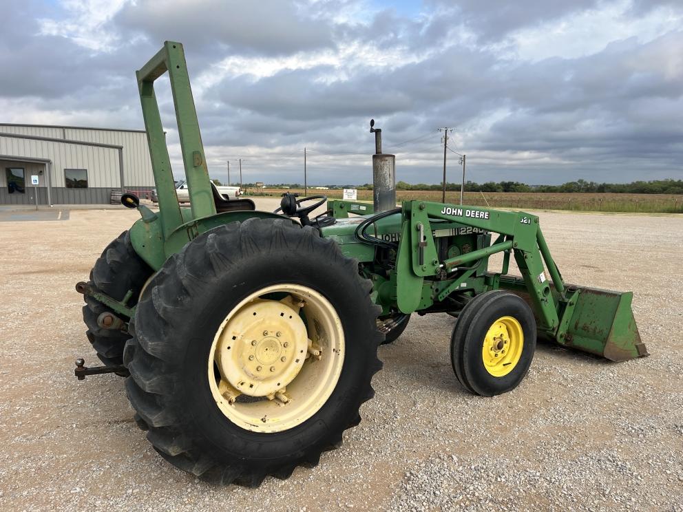 Image for 1976 John Deere 2240