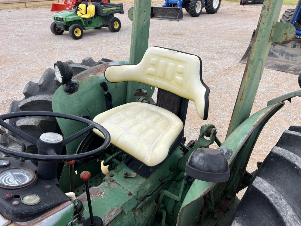 Image for 1976 John Deere 2240