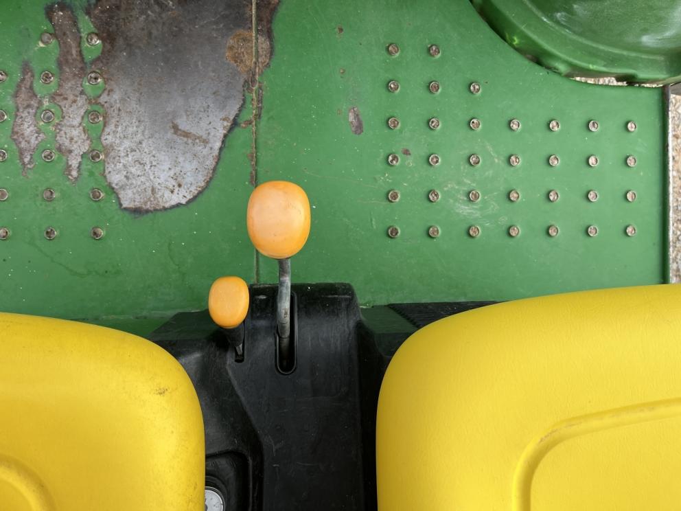 Image for 2015 John Deere GATOR TX