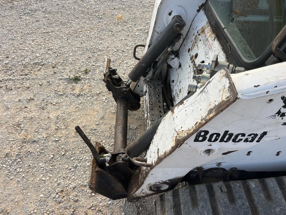 Image for 2002 Bobcat T300