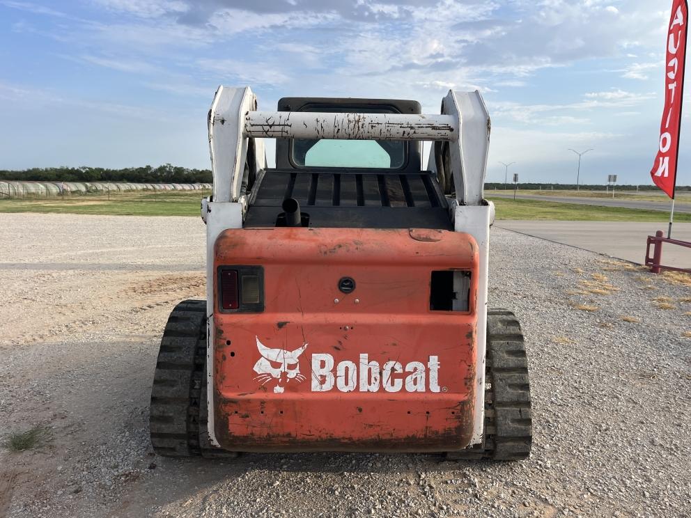 Image for 2002 Bobcat T300