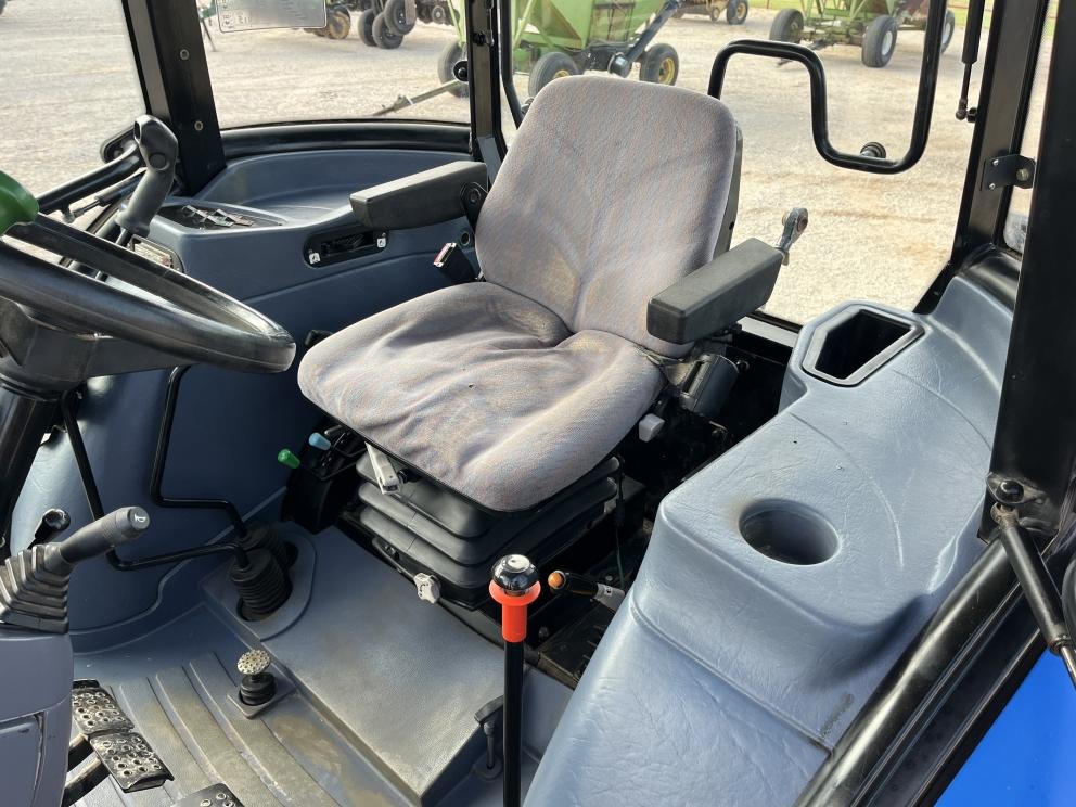 Image for 2007 New Holland TD95D