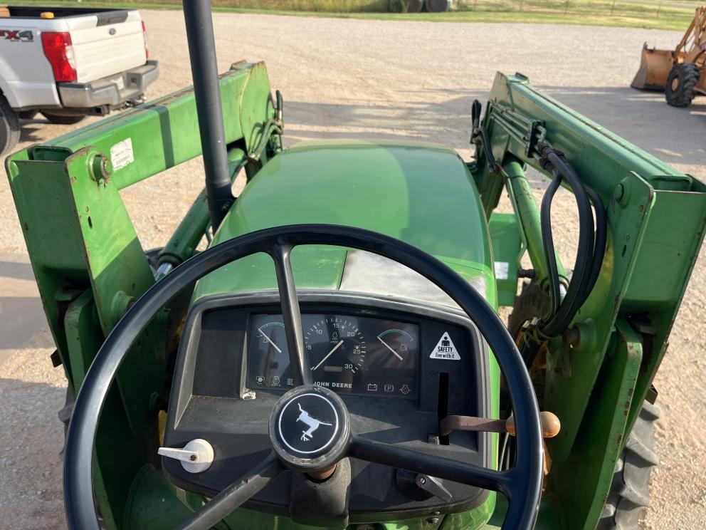 Image for 2001 John Deere 5210