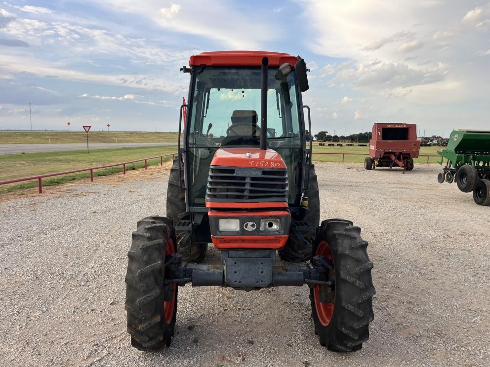 Image for 2002 Kubota M6800