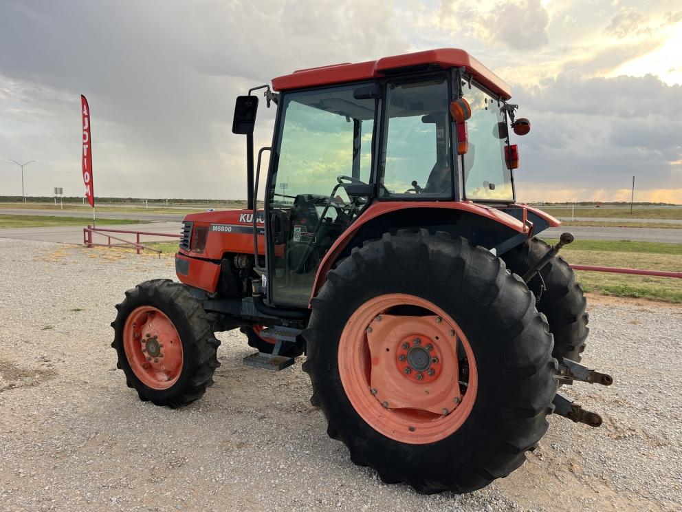 Image for 2002 Kubota M6800