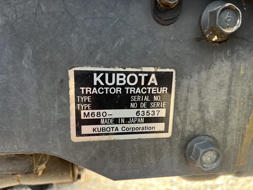 Image for 2002 Kubota M6800