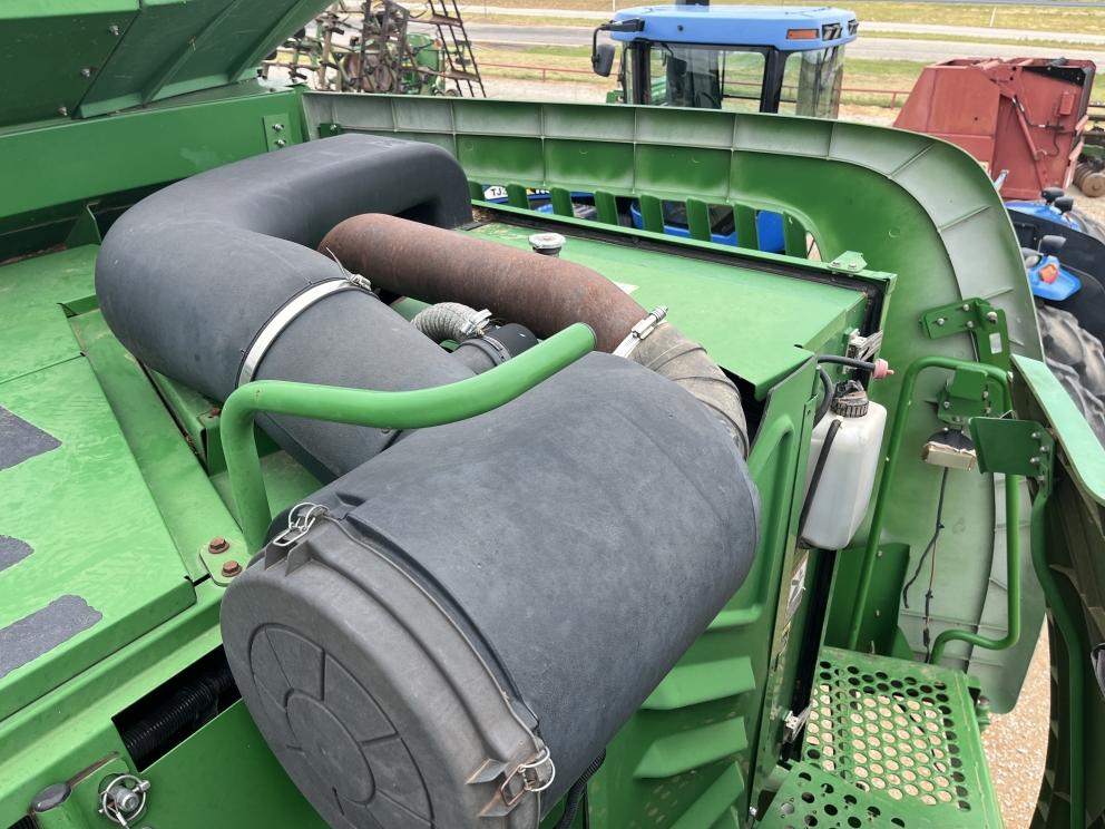 Image for 2000 John Deere 9650 STS
