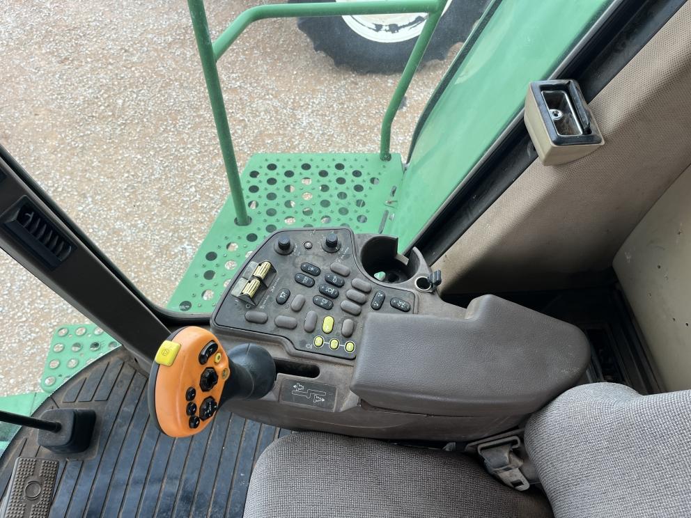 Image for 2000 John Deere 9650 STS