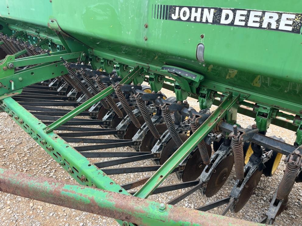 Image for 1991 John Deere 450