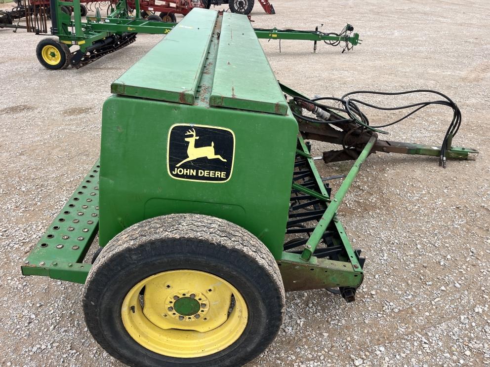 Image for 1991 John Deere 452