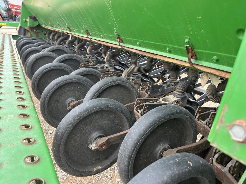Image for 1991 John Deere 452