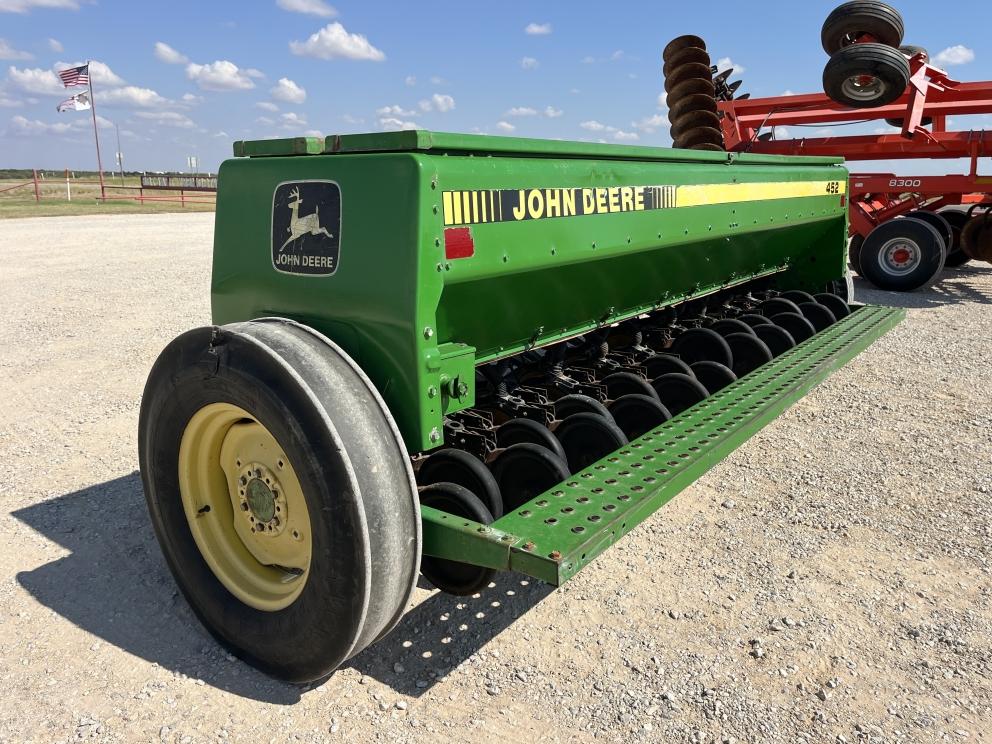 Image for 1991 John Deere 452