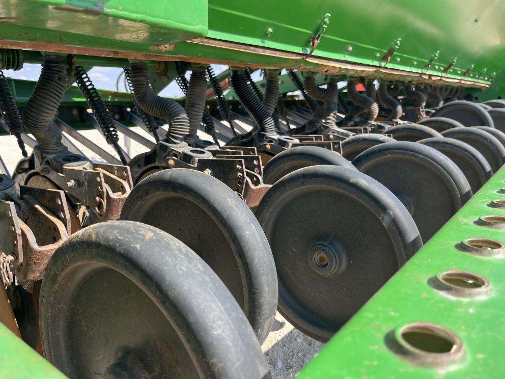 Image for 1991 John Deere 452